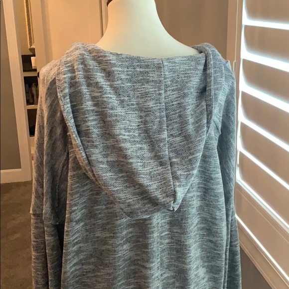 Comfy sweatshirt - Picture 2 of 3